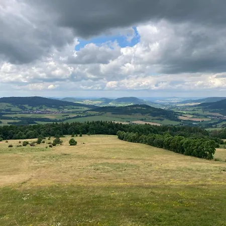 Rhoenperle Apartman *